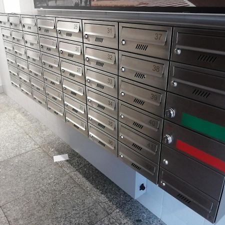 Apartamenty Metro Mlociny Varsó Kültér fotó