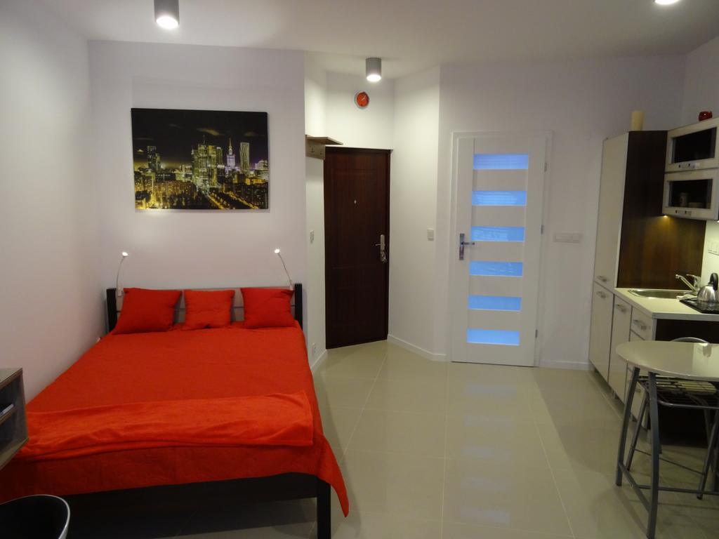 Apartamenty Metro Mlociny Varsó Szoba fotó